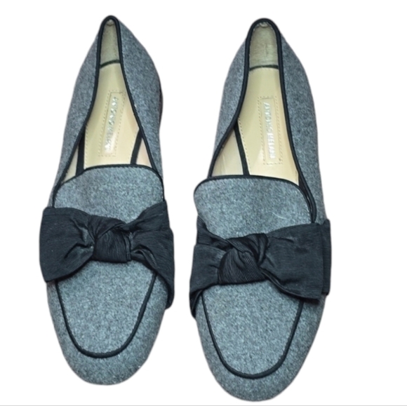 Antonio Melani Gray and Black Felt Loafers Bow/ Wool Size 8.5 - Picture 1 of 11